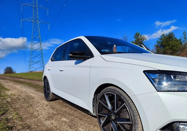 Skoda Fabia cena 59000 przebieg: 56000, rok produkcji 2019 z Gogolin małe 137